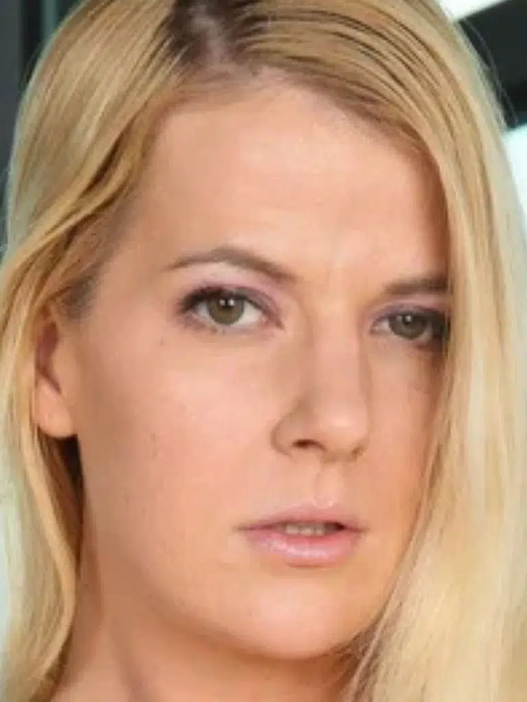 Anita Blue Biography: Wiki, Age, Career, Height, Weight, Husband, Net Worth & More